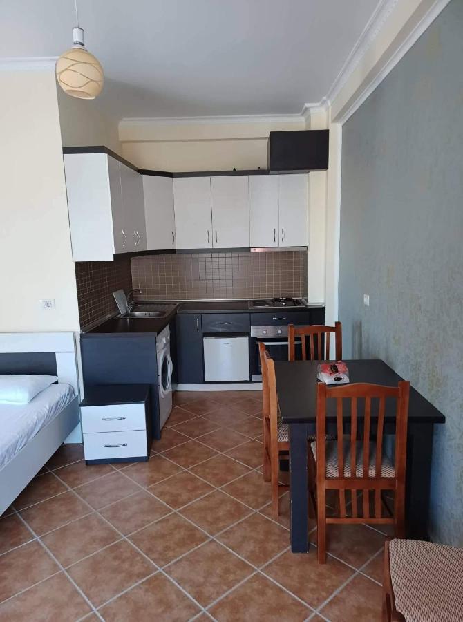 Ari Apartaments Vlorë 외부 사진
