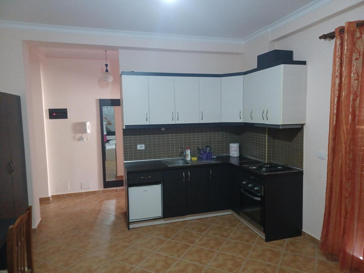 Ari Apartaments Vlorë 외부 사진