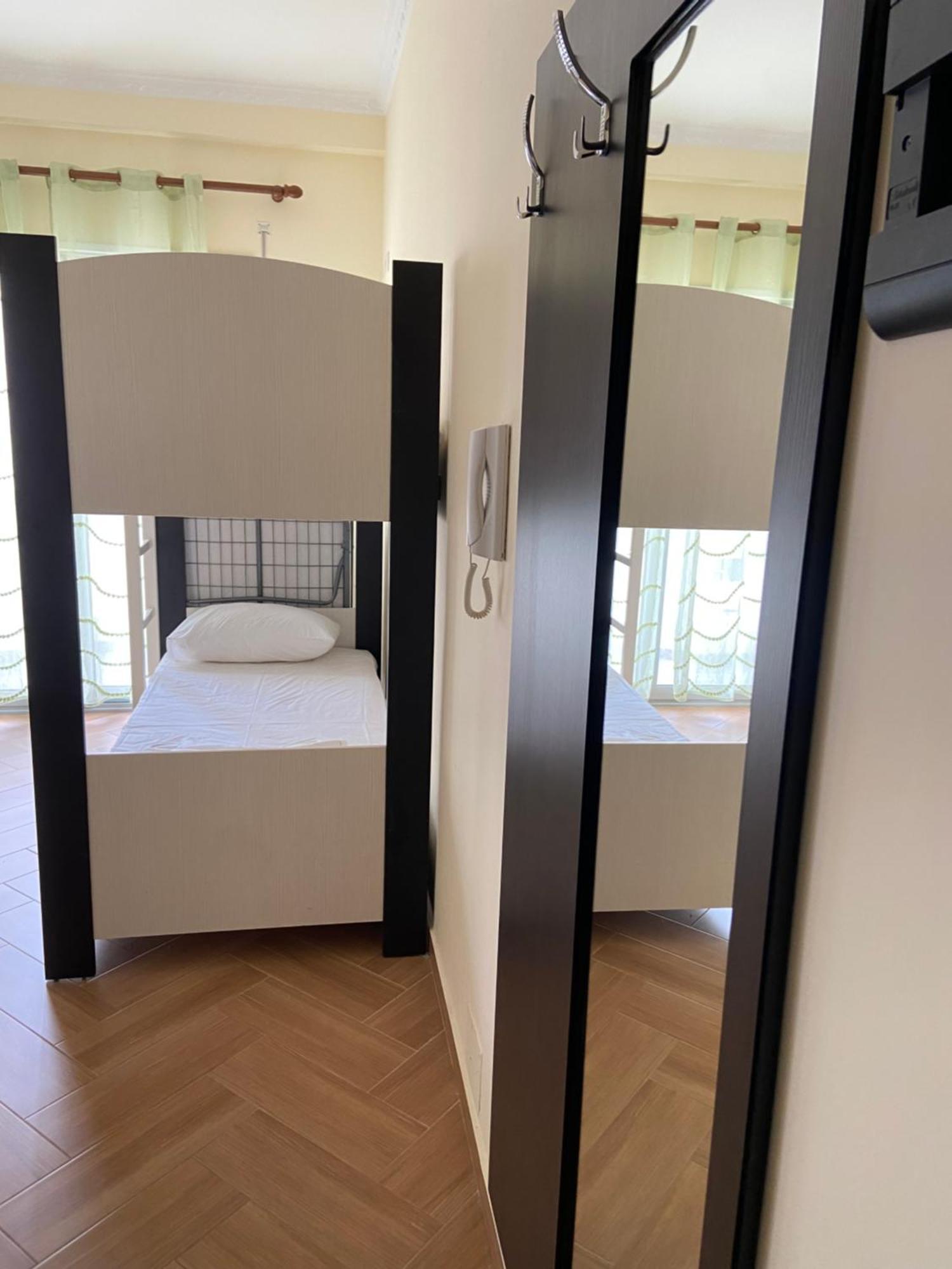 Ari Apartaments Vlorë 외부 사진
